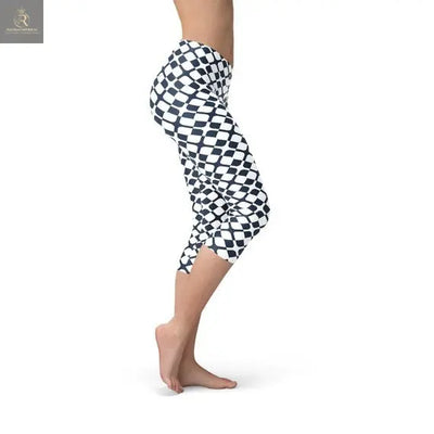 Womens Geometric Blue Tile Capri Leggings - RAGIMA Emporium